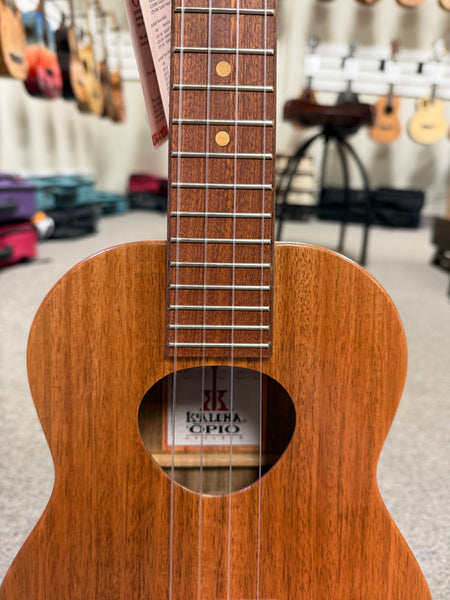 KoAloha KTO-10 Solid Acacia Opio Tenor Ukulele w/Case