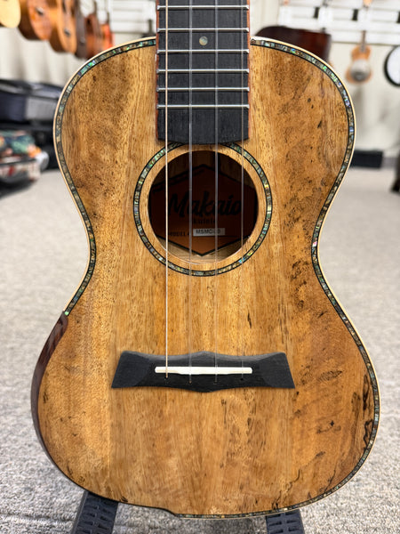 Makaio MSMC-20 Solid Spalted Mango Concert Ukulele w/Case - Rosewood Comfort Armrest