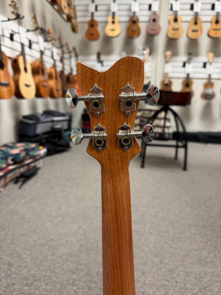 Makaio MSMC-20 Solid Spalted Mango Concert Ukulele w/Case - Rosewood Comfort Armrest