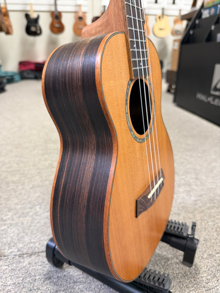 OHANA TK-50ME Solid Cedar/Ebony Tenor Ukulele
