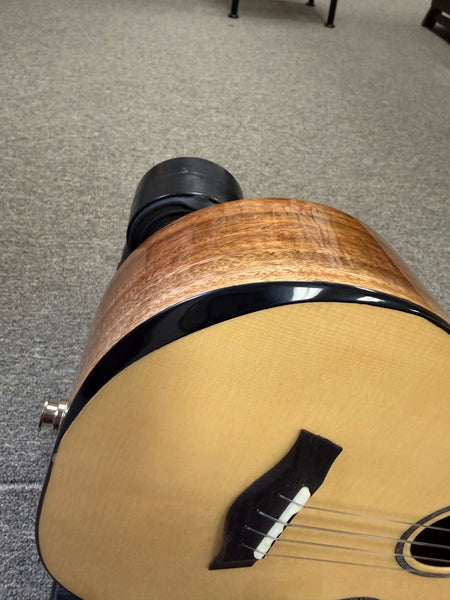 Flight Voyager Tenor Electric Ukulele w/Case - Royal Series - Solid Spruce/Solid Acacia