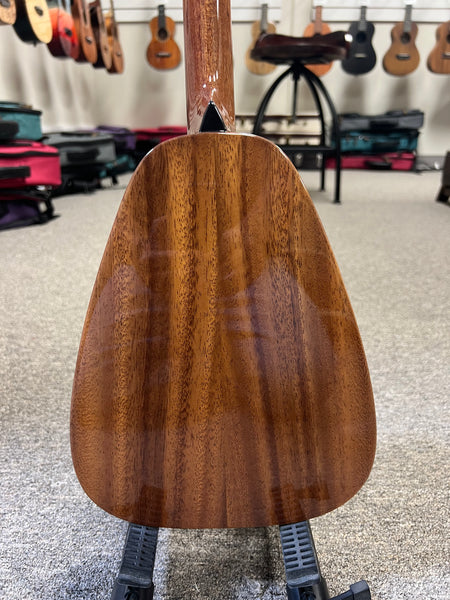 Romero Creations TT3 'Ekolu 3 String Solid Phoenix Tiny Tenor Ukulele w/Case