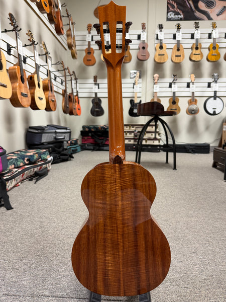 Kamaka Solid Spruce/Koa Deluxe Slotted Headstock Tenor Ukulele w/Case (HF-3DI) - Pre Loved