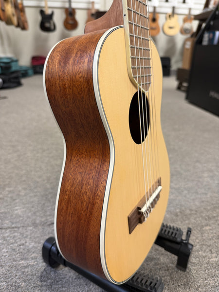 Flight GUT-350 Guitarlele w/Case - Guitalele SP/SAP