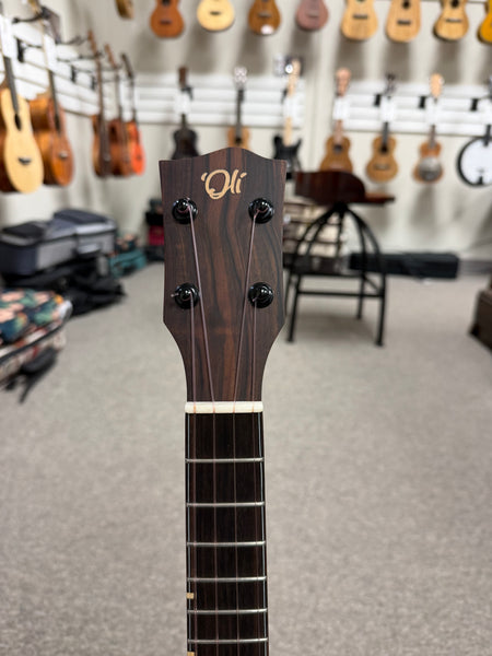 Oli L1-TMGS Solid Mango Satin Tenor Ukulele w/Case - Pre Loved