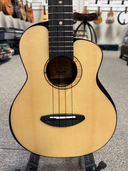 aNueNue UT-200 Solid Spruce-Rosewood Tenor Ukulele w/Case - Moon Bird Series