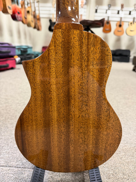 Kiwaya KPC-3M-C Solid Mahogany Concert Ukulele w/Cutaway