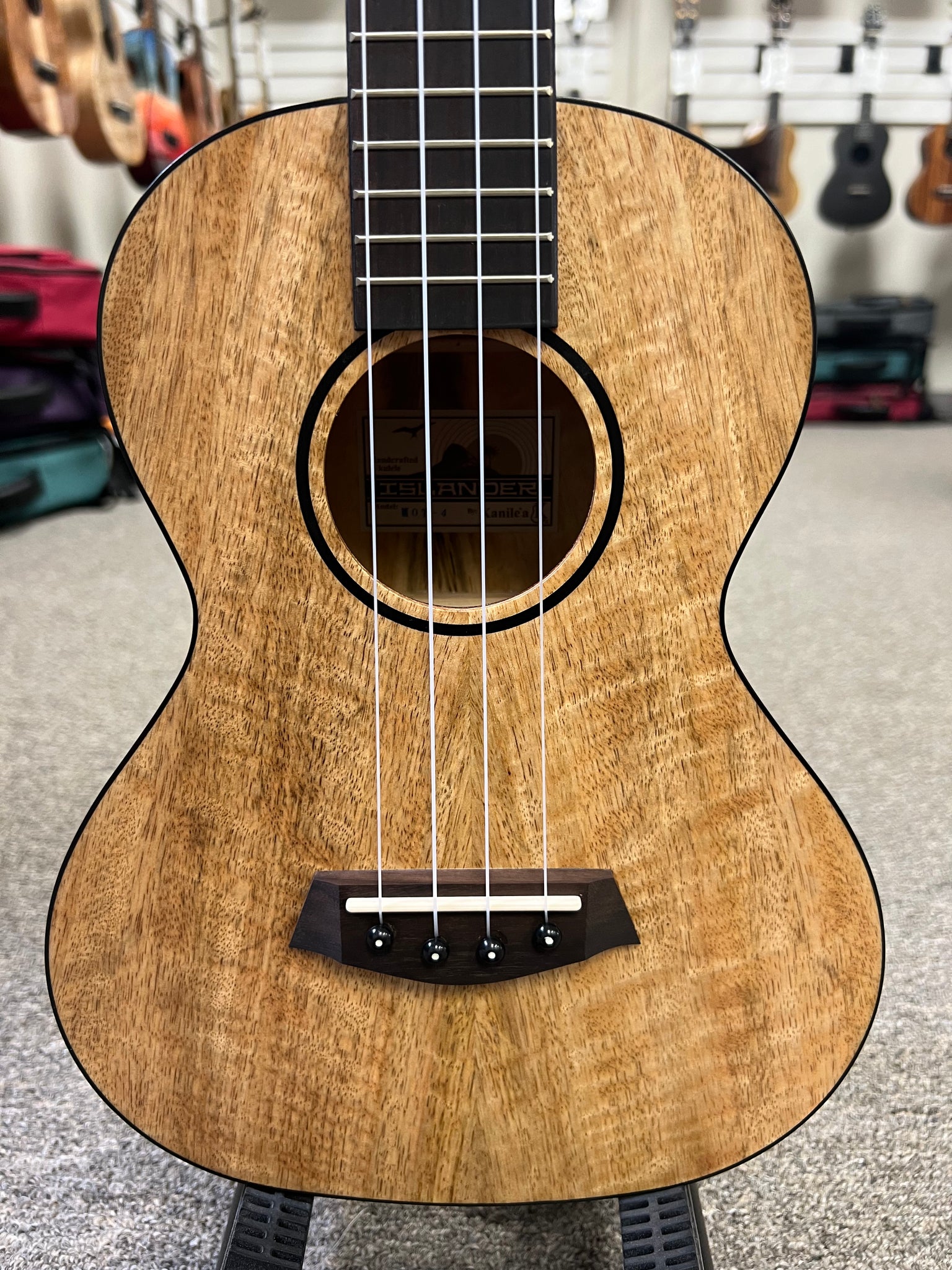 Islander by Kanile'a MOT-4 Spalted Mango Tenor Ukulele