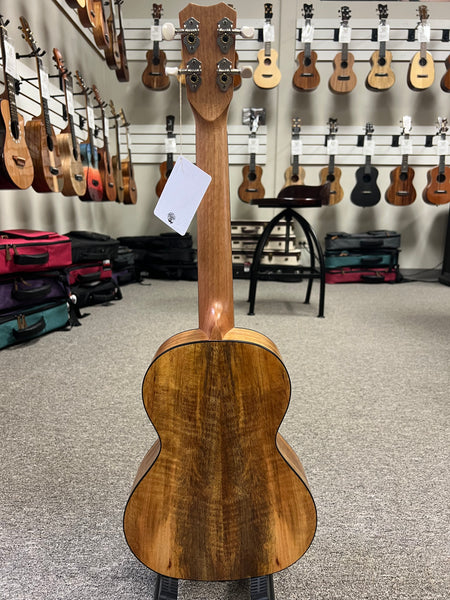 Islander by Kanile'a MOT-4 Spalted Mango Tenor Ukulele