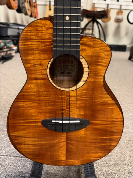 aNueNue UT3K Solid Premium Koa Tenor Ukulele w/Case - Bird Series