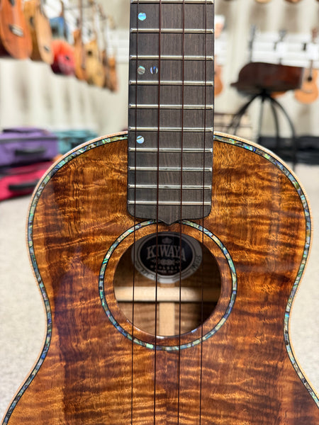 Kiwaya KPT-5K Solid 5A Curly Koa Tenor Ukulele w/Case
