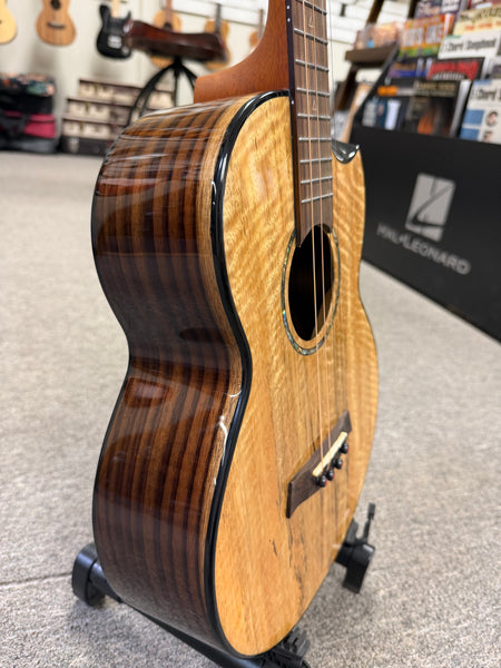 Flight Maia Solid Mango/Rosewood Steel String Electric Baritone Ukulele w/Case - #2