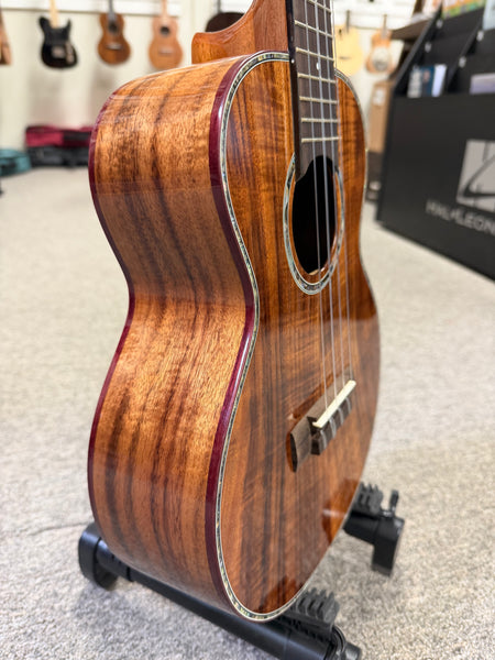 Millar JA-260GB Jumbo Solid Acacia Tenor Ukulele