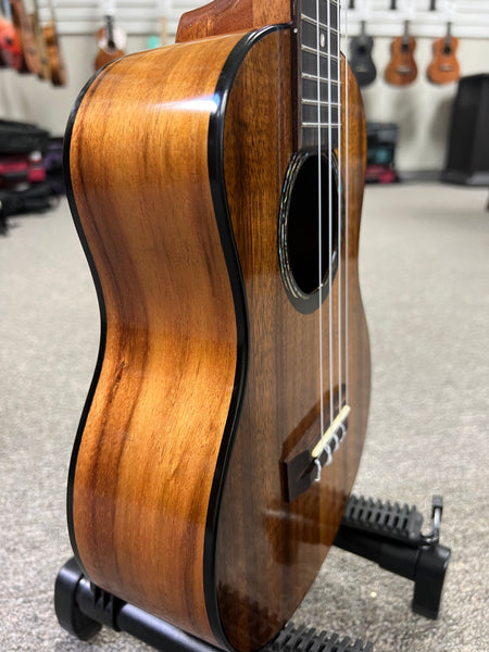 KUMU TM-74A Koa Tenor Ukulele - Matte Finish