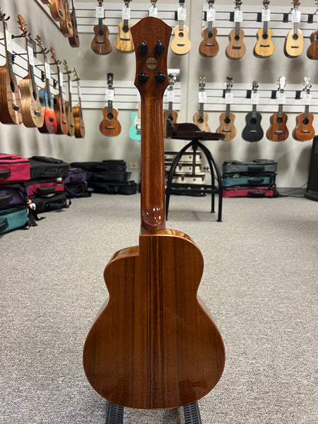 aNueNue UC1K Solid Koa Concert Ukulele w/Case - Koa Bird Series