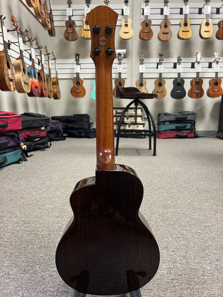 aNueNue UC-200 Concert Ukulele w/Case - Moon Bird Series -  Solid Spruce/Solid Rosewood