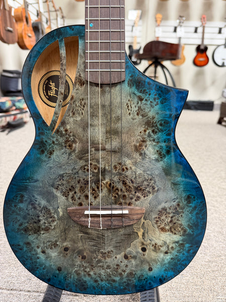 Flight Aviator Galaxy Solid Mango/Poplar Electric Baritone Ukulele w/Case