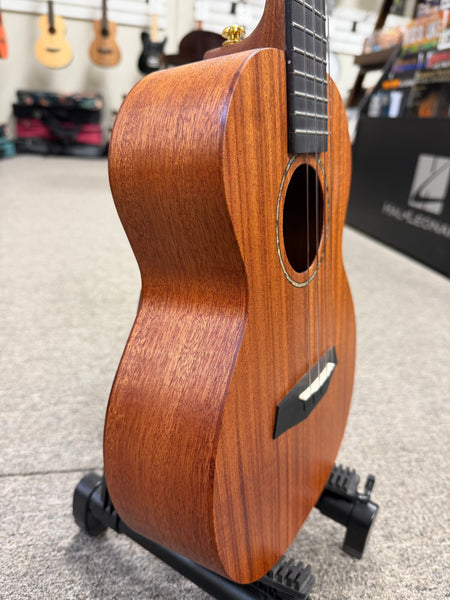 Enya EUT-MS Solid Mahogany Tenor Ukulele w/Case