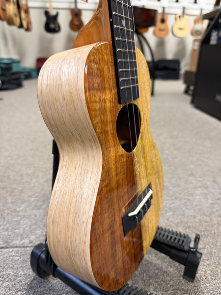 KoAloha KCNP-00 Solid Koa/Mango Naupaka Concert Ukulele w/Case