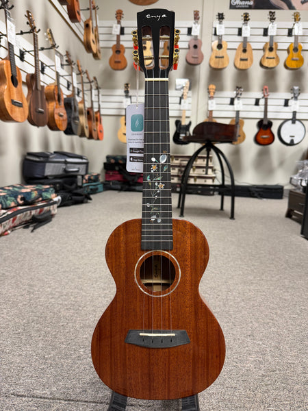 Enya EUC-MS Solid Mahogany Concert Ukulele w/Case