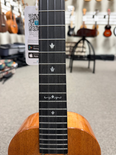 Enya EUT-MAD Solid Mahogany Tenor Ukulele w/Case