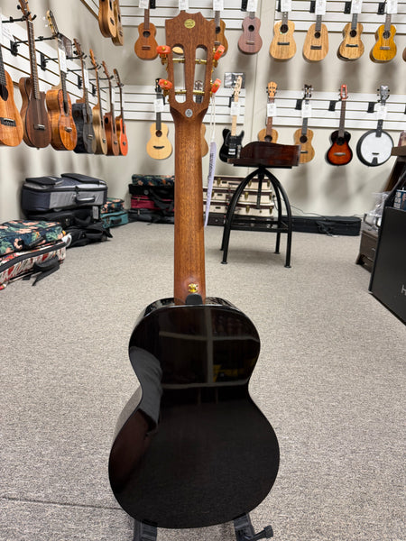 Enya EUT-S1-EQ Solid Spruce/Rosewood Electric Tenor Ukulele w/Case