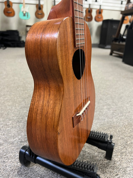 KoAloha KTO-10 Solid Acacia Opio Tenor Ukulele w/Case