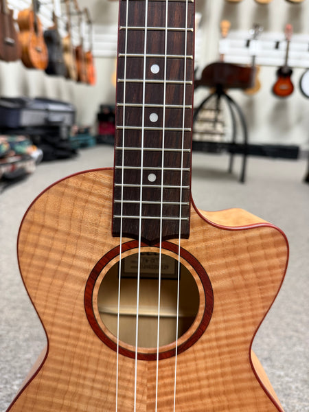 Lanikai FM-CET Flamed Maple Tenor Ukulele w/Case - Cutaway/Fishman Pickup