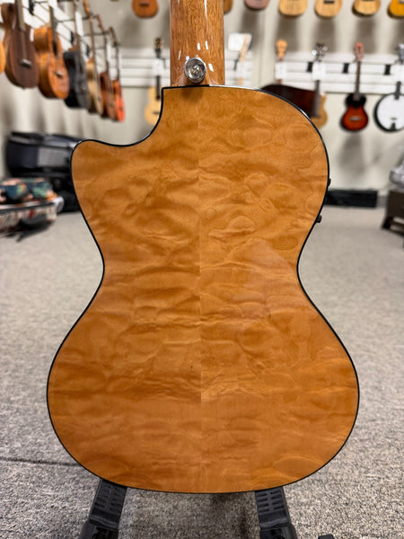 LANIKAI QM-NACET Quilted Maple Electric Tenor Ukulele w/Case - Natural