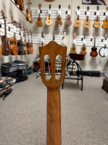LANIKAI QM-NACET Quilted Maple Electric Tenor Ukulele w/Case - Natural
