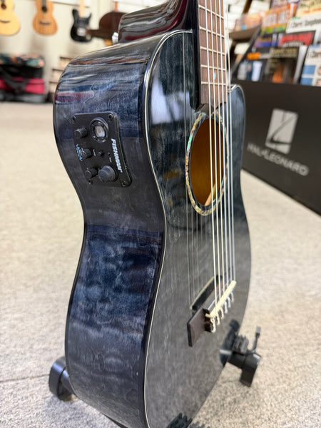 LANIKAI QM-BKCEG Quilted Maple Electric Guitalele w/Case - Transparent Black Guitarlele