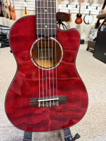 LANIKAI QM-RDCEG Quilted Maple Electric Guitalele w/Case - Transparent Red Guitarlele