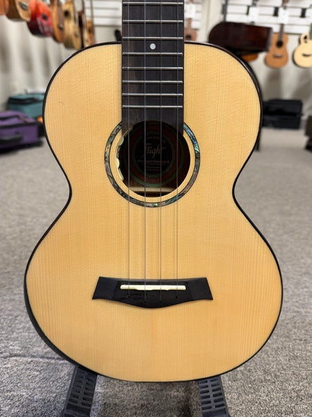 Flight Voyager Tenor Electric Ukulele w/Case - Royal Series - Solid Spruce/Solid Acacia