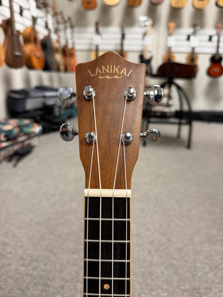 LANIKAI ACST-S Acacia Soprano Ukulele w/Case - Solid Top