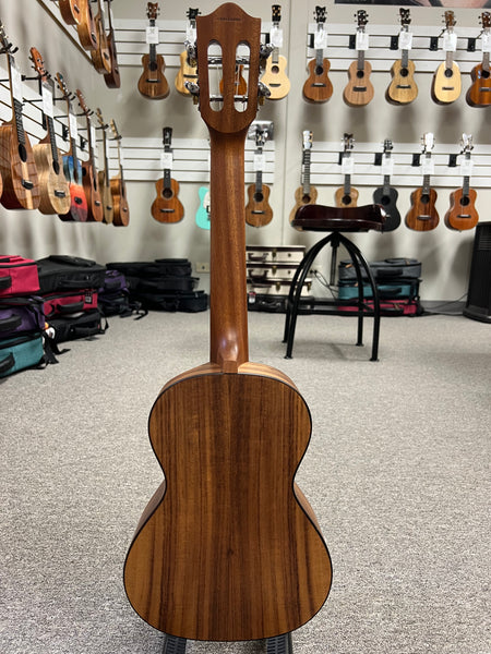 Flight Victoria Tenor Soundwave Ukulele w/Case - Built In Effects - Pre Loved - Solid Spruce/Acacia