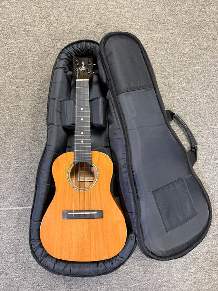 Romero Creations Solid Mahogany Large Body Soprano Ukulele w/Case - Pre Loved