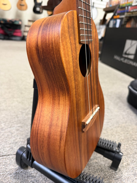 KALA USA KOA-C Elite Solid Koa Concert Ukulele w/Case - Pre Loved