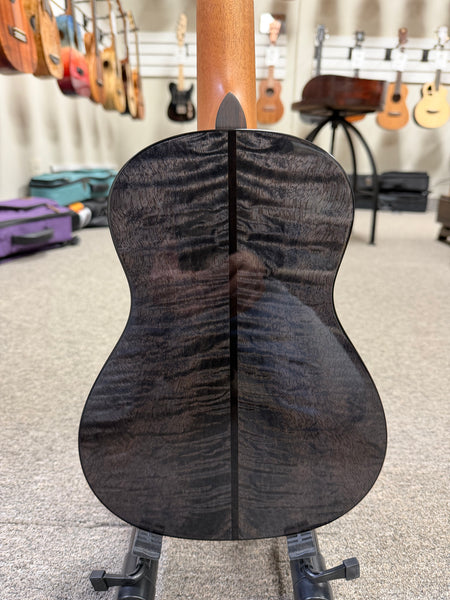 Oli L2-TMG-BK Black Solid Mango Tenor Ukulele w/Case