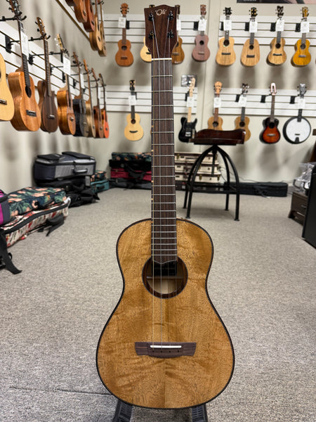Oli X1-BMG Solid Mango Baritone Ukulele w/Case - Pre Loved