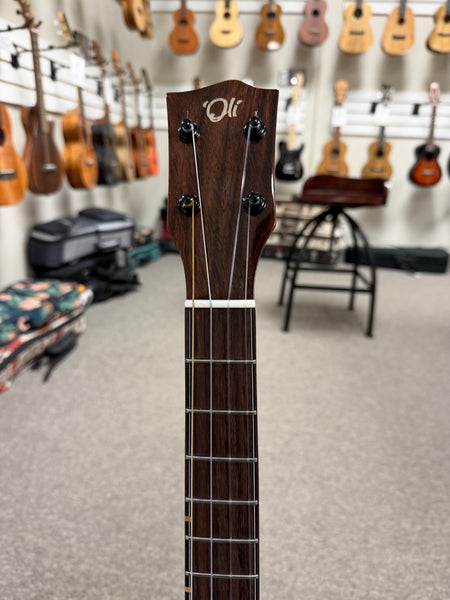 Oli X1-BMG Solid Mango Baritone Ukulele w/Case - Pre Loved
