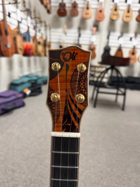 Oli L2-CSFM-LB Solid Spruce/Flame Maple Concert Ukulele w/Case - Light Burst Finish