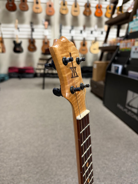 KoAloha KSO-02 Solid Acacia Soprano Long Neck Ukulele w/Case - Pre Loved