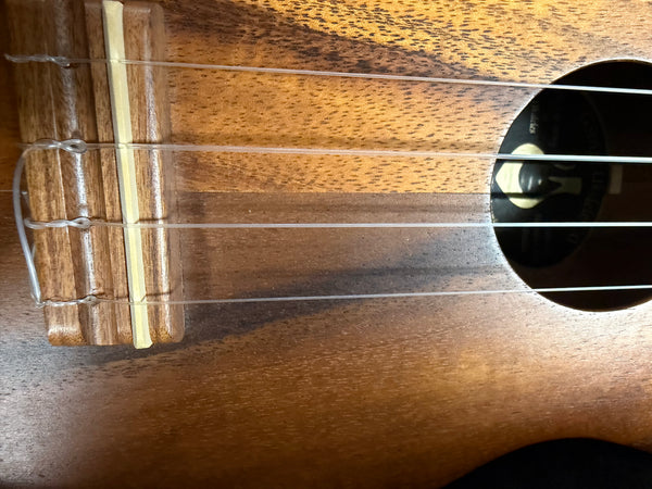 G-String Solid Koa Soprano Ukulele w/Case - Pre Loved - Made in Hawaii !!