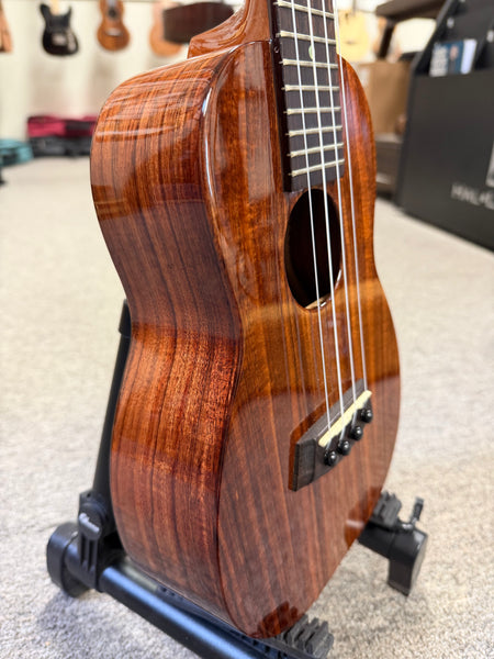 Kanile'a K1-C Deluxe Solid Koa Concert Ukulele w/Case - Pre Loved