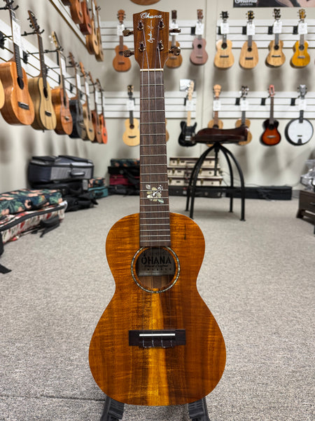 Ohana CK-450-CL Cynthia Lin Solid Koa Concert Ukulele w/Case - Pre Loved