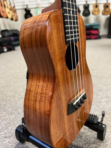 Kanile'a K1-C Solid Koa Concert Ukulele Gloss w/Case - Made in 