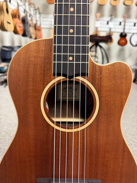 Lanikai ACST-CEG Acacia 6 String Electric Guitalele Ukulele w/Case - Guitarlele