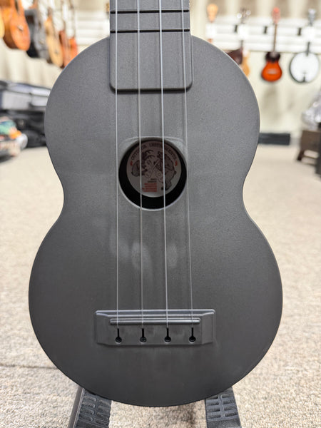 OUTDOOR Ukulele Soprano - Carbon Black Nickel - Travel Uke