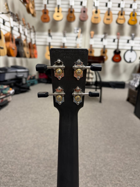OUTDOOR Ukulele Soprano - Carbon Black Nickel - Travel Uke