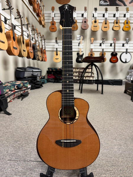 aNueNue UT-214 Cedar Bird Solid Cedar/Rosewood Tenor Ukulele w/Case - Pre Loved